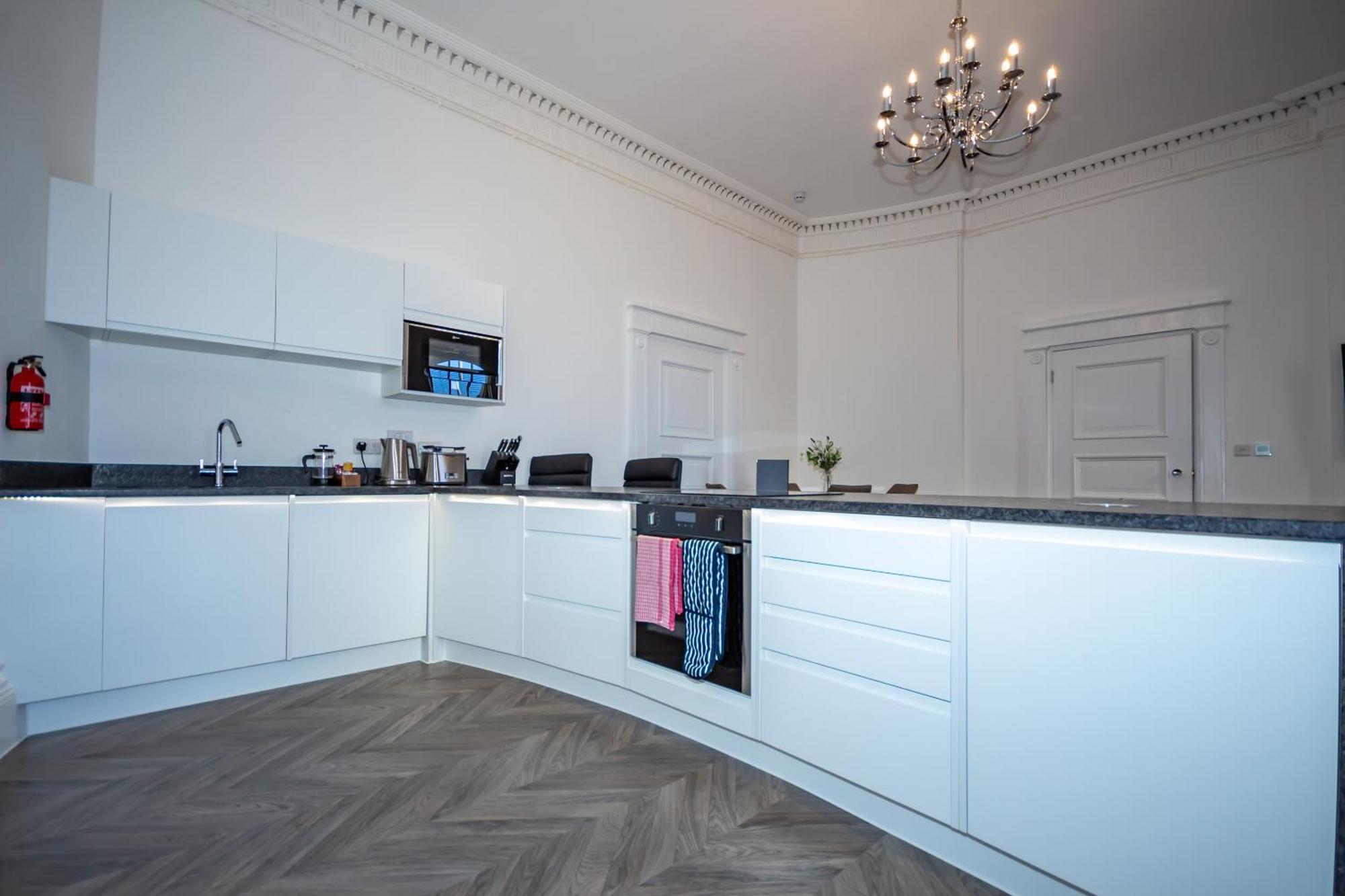 Luxury 1 Bedroom Ground Floor Apartment Плімут Екстер'єр фото